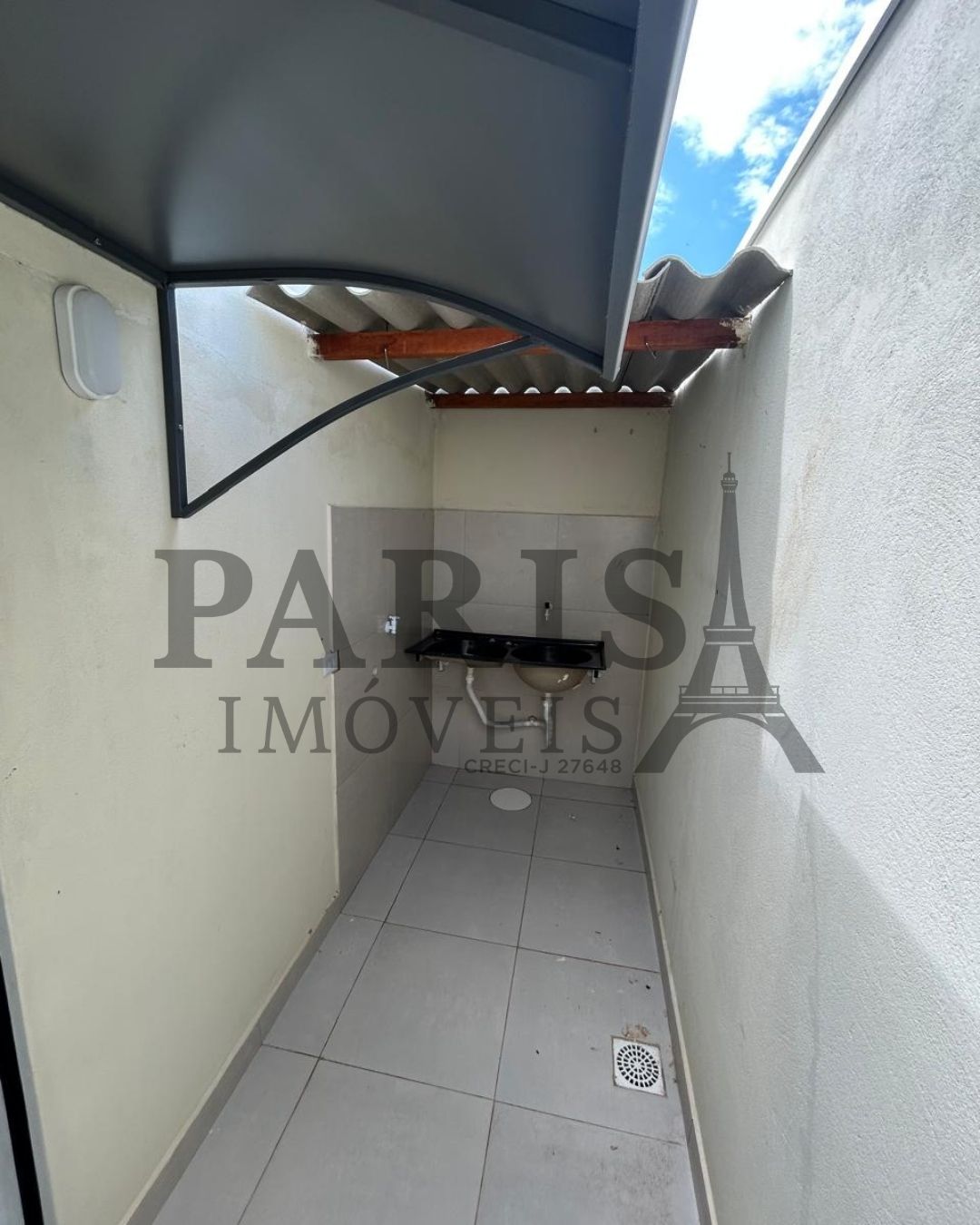 IMÓVEL À VENDA – NEGRINHO CARRILHO - 2