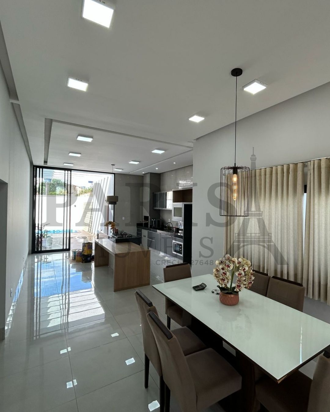 IMÓVEL À VENDA – PARQUE DAS PALMEIRAS I - 2