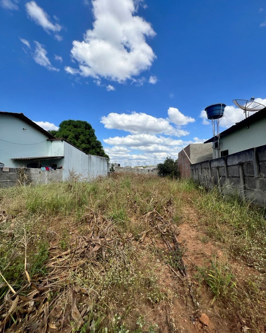 IMÓVEL À VENDA – CARRILHO - 2