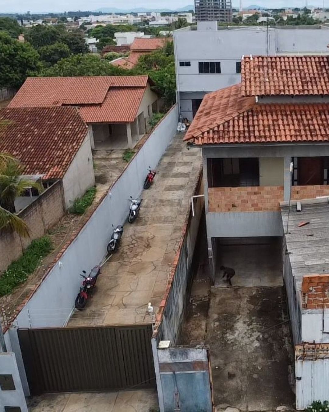IMÓVEL À VENDA – SETOR UNIVERSITÁRIO - 2